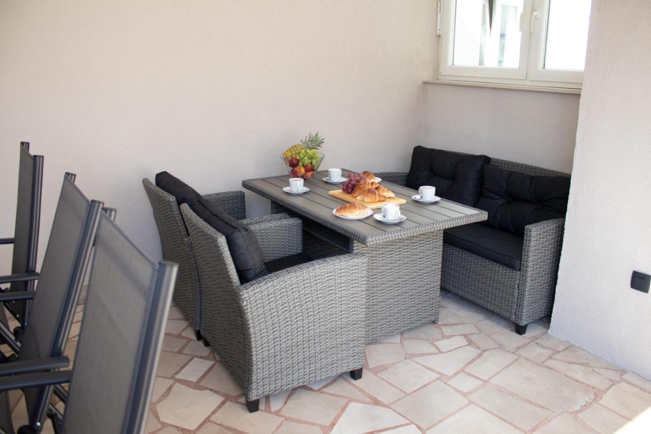 Villa Koraljka Vodice Dış mekan fotoğraf